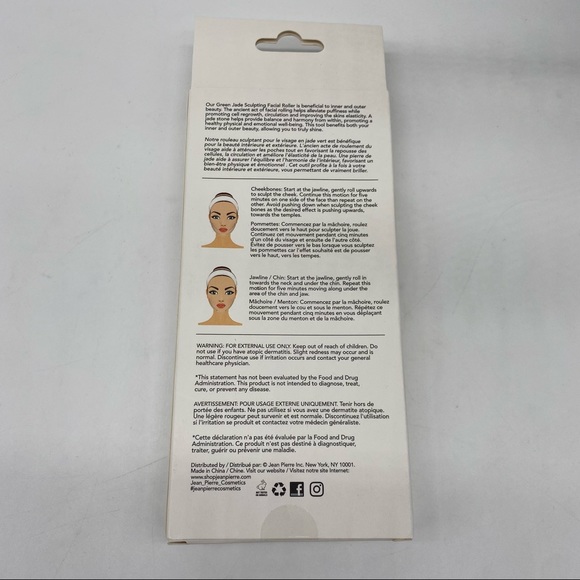 WeWell Green Jade Sculpting Facial Roller New in Box - Picture 3 of 4